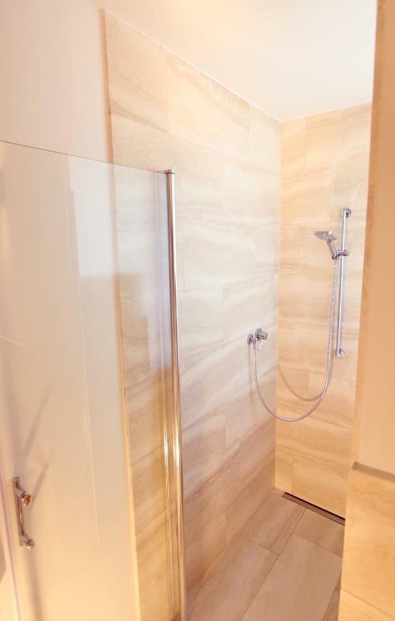 Loft Am See Mit Privatem Badestrand Und Klimaanlage Именстад ам Бодензе Екстериор снимка